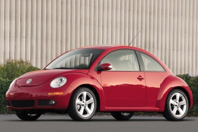 2007 Volkswagen New Beetle Hatchback Review Edmunds 2007 Volkswagen New Beetle 2 5 2dr Hatchback Exterior
