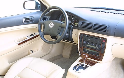 2002 Volkswagen Passat GLX 4Motion Interior Shown