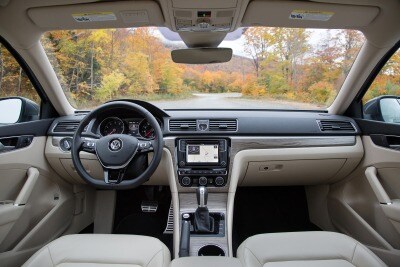 Used 2016 Volkswagen Pat Se Pzev Sedan Review Ratings Edmunds 2016 Volkswagen Pat V6 Sel Premium Sedan Dashboard Shown