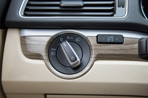 2016 Volkswagen Passat V6 SEL Premium Sedan Interior Detail