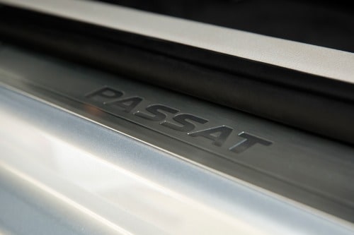 2016 Volkswagen Passat V6 SEL Premium Sedan Interior Detail