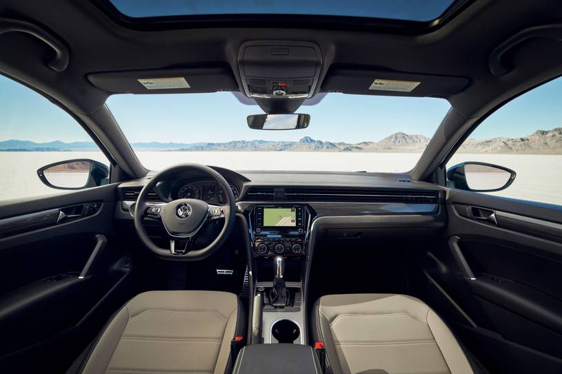 2021 Volkswagen Passat Pictures 55 Photos Edmunds