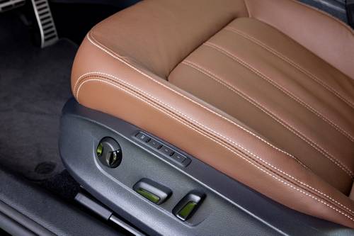 2022 Volkswagen Passat Limited Edition Sedan Interior Detail