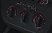 2009 Volkswagen Rabbit S 2dr Center Console