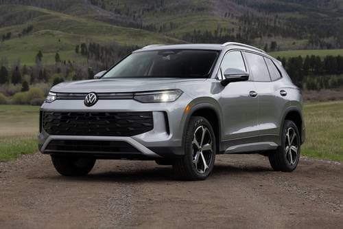 2025 Volkswagen Tiguan SE 4dr SUV Exterior