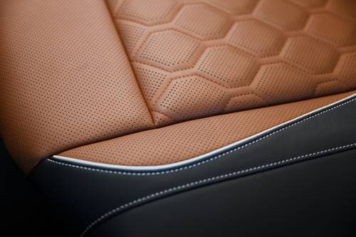 2025 Volkswagen Tiguan SEL R-Line 4dr SUV Interior Detail