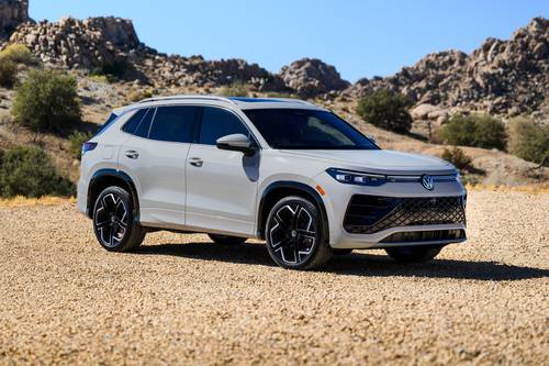 2025 Volkswagen Tiguan SEL R-Line 4dr SUV Exterior