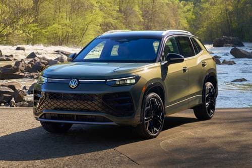2025 Volkswagen Tiguan SEL R-Line 4dr SUV Exterior