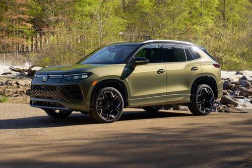2025 Volkswagen Tiguan SEL R-Line 4dr SUV Exterior