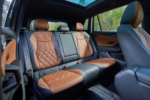 2025 Volkswagen Tiguan SEL R-Line 4dr SUV Rear Interior