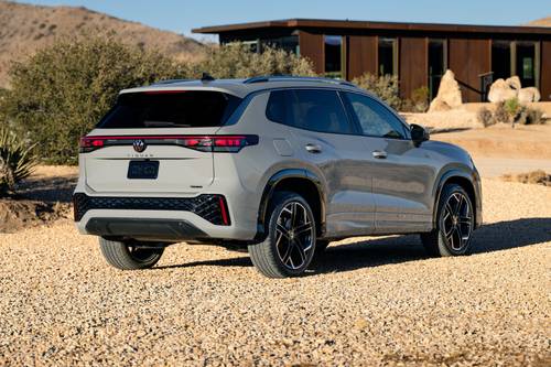 2025 Volkswagen Tiguan SEL R-Line 4dr SUV Exterior