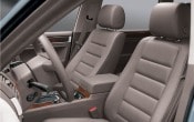 2004 Volkswagen Touareg Interior
