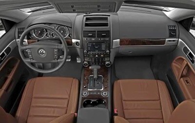 Used 2010 Volkswagen Touareg V6 Tdi Review Ratings Edmunds 2010 Volkswagen Touareg V6 Tdi Interior