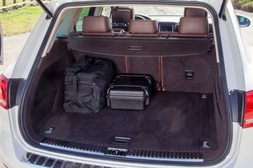 2015 Volkswagen Touareg TDI Lux 4dr SUV Cargo Area