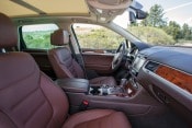 2015 Volkswagen Touareg TDI Lux 4dr SUV Interior