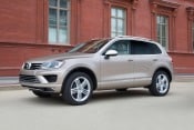 2017 Volkswagen Touareg V6 Executive 4dr SUV Exterior Shown 2017 Volkswagen Touareg V6 Executive 4dr SUV Exterior Shown