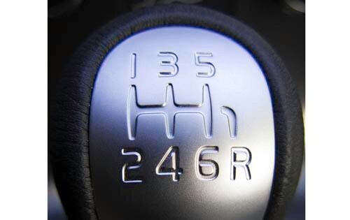 2010 Volvo C30 T5 Shift Knob Detail
