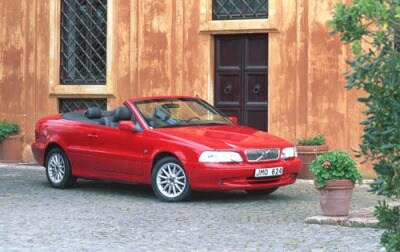 2000 Volvo C70