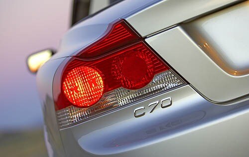 2006 Volvo C70 T5 Badging