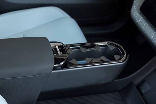 2025 Volvo EX30 Twin Motor Performance Ultra 4dr Hatchback Cupholders
