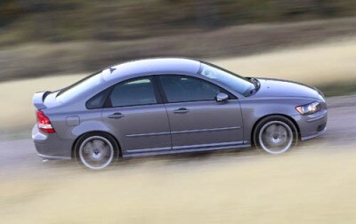 2004 Volvo S40 Consumer Reviews 99 Car Edmunds 2004 Volvo S40 T5 4dr Sedan