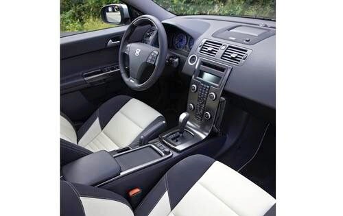 2010 Volvo S40 T5 R-Design Interior