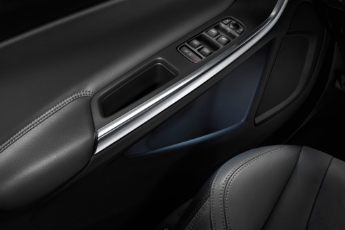 2018 Volvo S60 T5 Dynamic Sedan Interior Detail