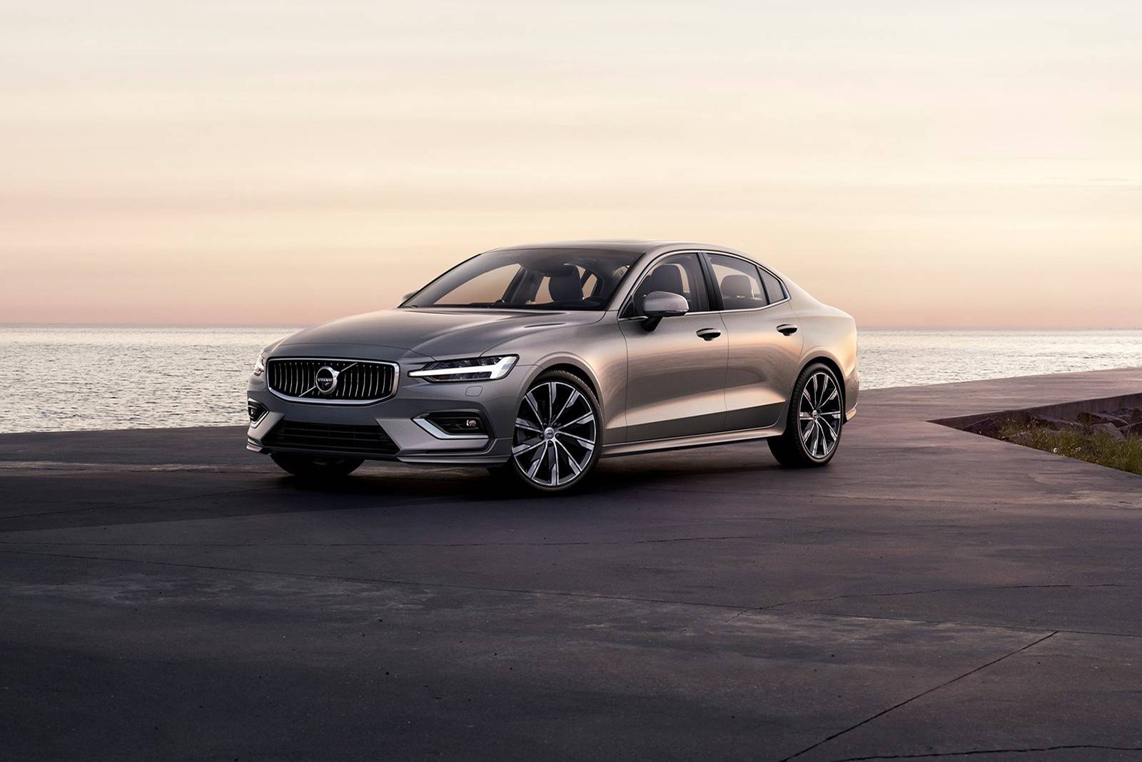 S60 2022 Volvo S60 Review & Ratings | Edmunds