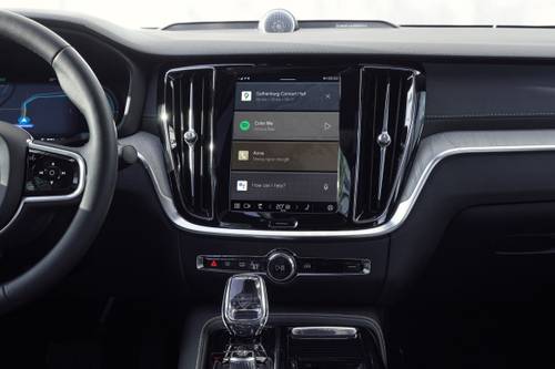 2025 Volvo S60 T8 Ultra Sedan Center Console