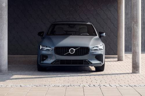2025 Volvo S60 T8 Ultra Sedan Exterior