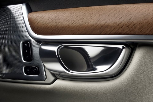 2017 Volvo S90 T6 Inscription Sedan Interior Detail