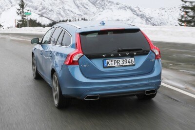 Used 2017 Volvo V60 T5 Platinum Wagon Review Ratings Edmunds Used 2017 Volvo V60 T5 Platinum Wagon Review Ratings Edmunds
