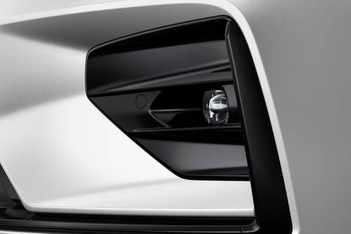 2021 Volvo V60 T5 R-Design Wagon Fog Light Detail