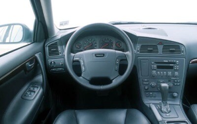 2002 Volvo V70 Consumer Reviews 41 Car Edmunds 2001 Volvo V70 T5 Interior