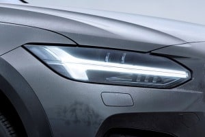 2017 Volvo V90 Cross Country