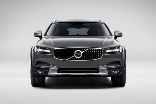 The 2017 Volvo V90 Cross Country The 2017 Volvo V90 Cross Country