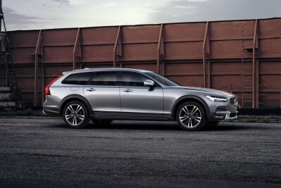 2017 Volvo V90 Cross Country