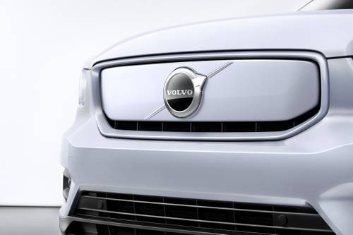 2021 Volvo XC40 Recharge Pure Electric P8 4dr SUV Front Badge