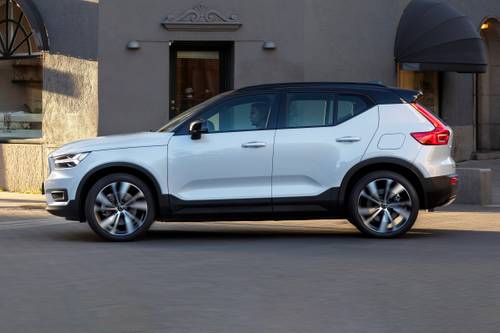 2021 Volvo XC40 Recharge Pure Electric P8 4dr SUV Profile