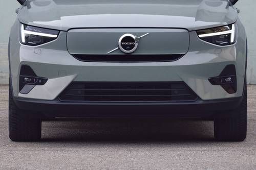2024 Volvo XC40 Recharge Twin Motor Ultimate 4dr SUV Front Badge