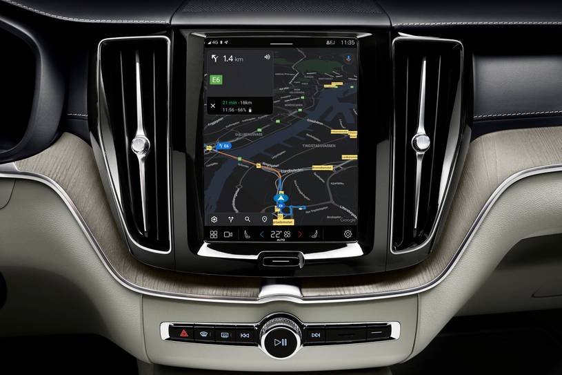 2022 Volvo XC60 Recharge Plug-In Hybrid T8 Inscription Expression 4dr SUV Navigation System
