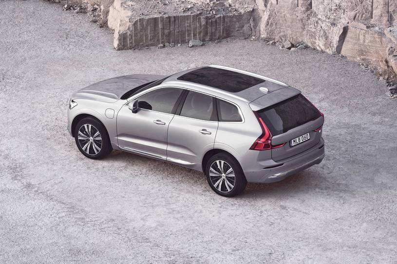 2022 Volvo XC60 Recharge Plug-In Hybrid T8 Inscription Expression 4dr SUV Exterior Shown