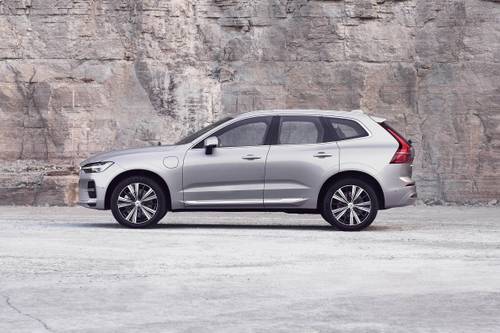 2023 Volvo XC60 Recharge T8 Plus Bright 4dr SUV Profile