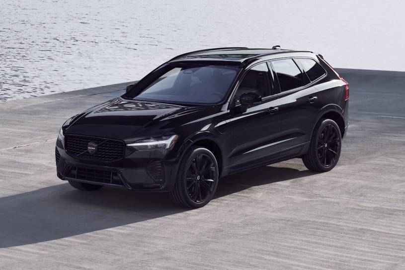 2025 Volvo XC60 T8 Ultra Black Edition 4dr SUV Exterior Shown