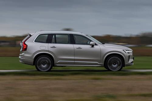 2026 Volvo XC90 T8 Ultra 4dr SUV Profile Shown